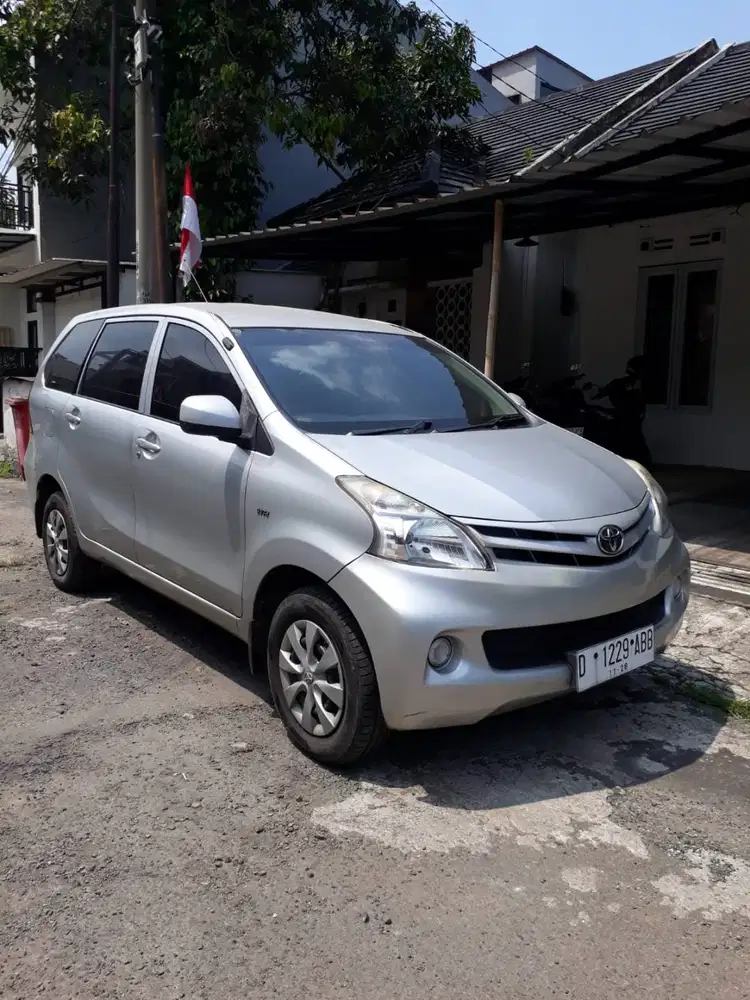 Jual Avanza Type E 2013
