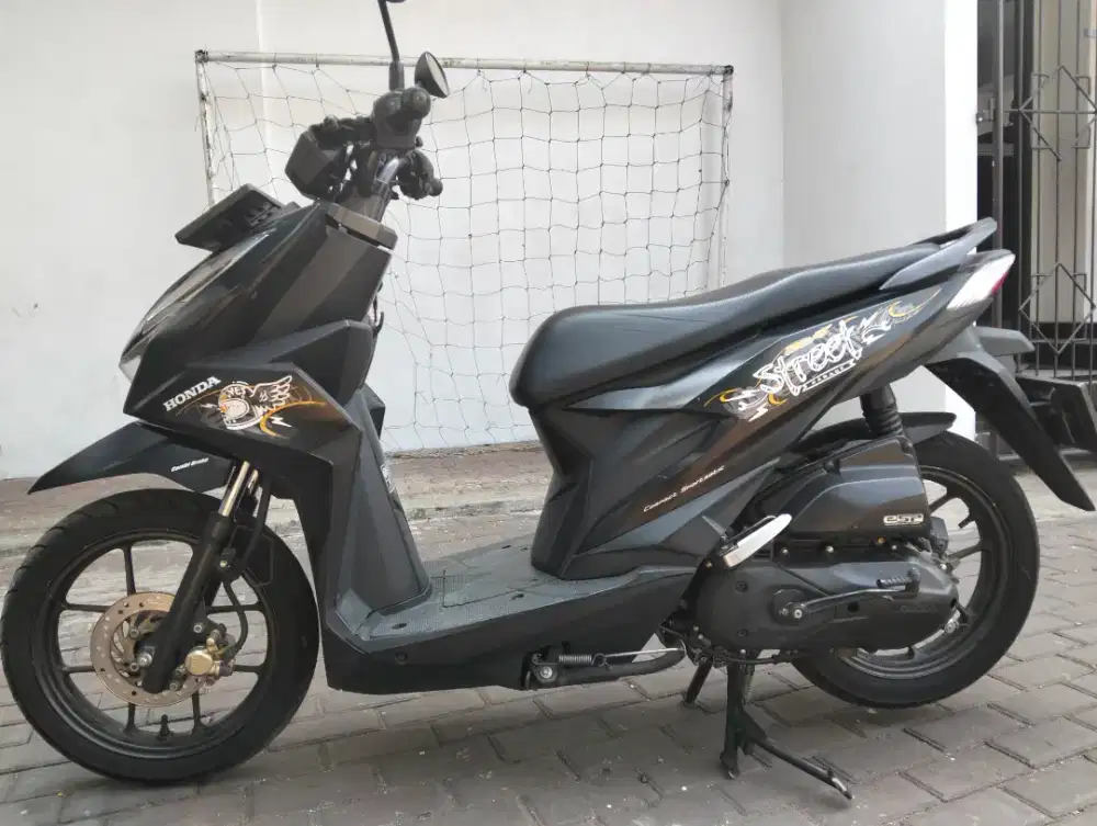 Honda Beat Street Eco Digital THN 2022 Full Original Mulus Siap Pakai