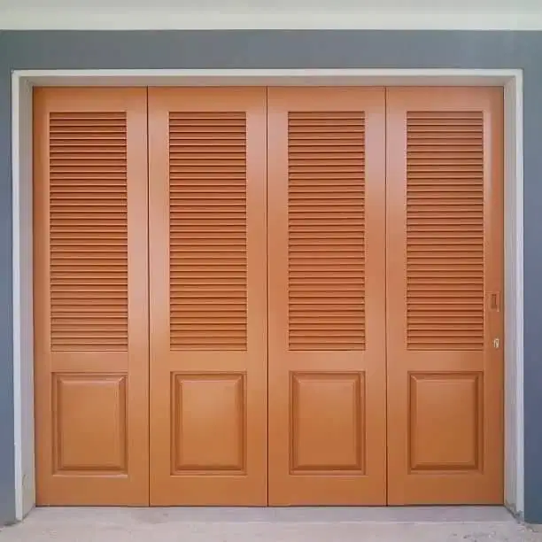 Pintu garasi handerson mobil