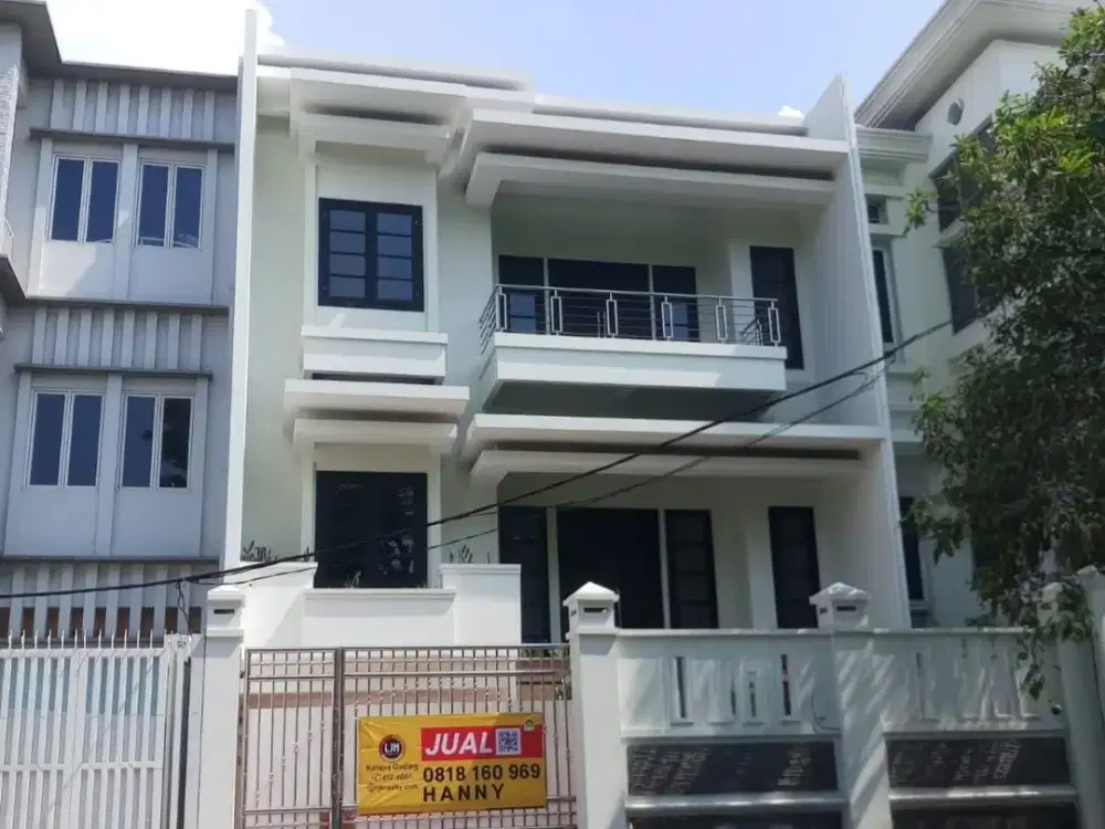 Dijual Ruang Usaha 3 Lantai di Mitra Gading Villa, Kelapa Gading, Jakarta Utara