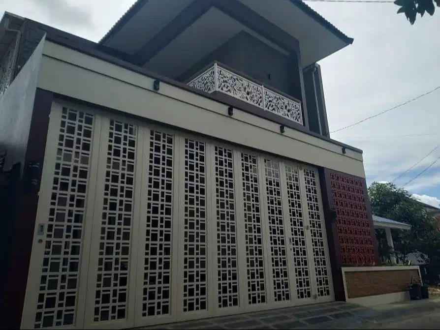 Pintu garasi handerson custom