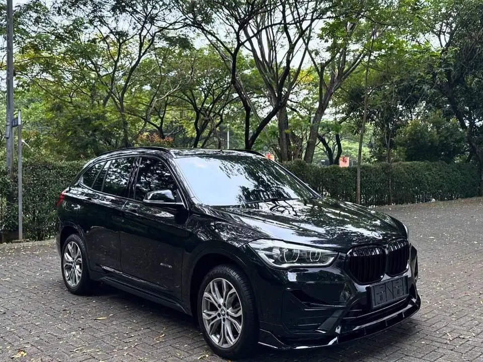 F48 LCI Look Low ODO! BMW X1 Xline 2017 C200 Cooper GLA200 320i