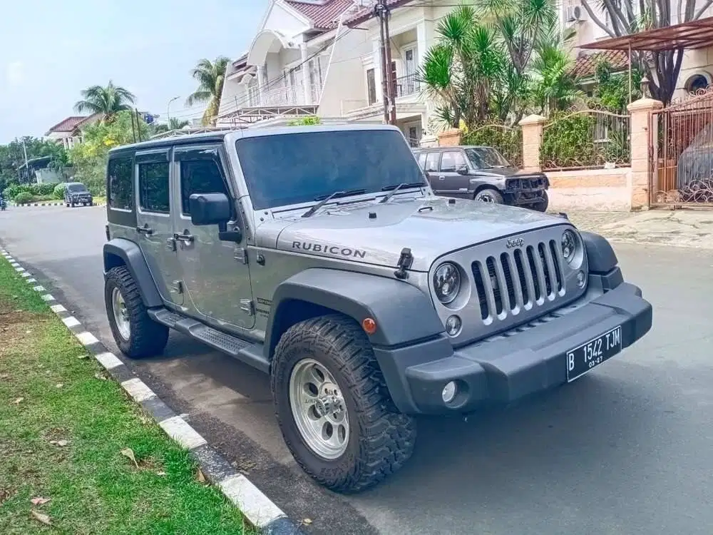 Jeep Wrangler (2015)