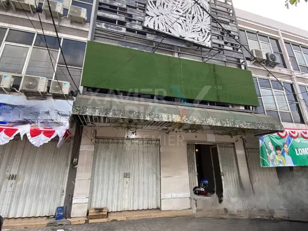 DISEWAKAN 2 Ruko Jejer Jadi 1 Kondisi Terawat Cocok untuk Berbagai Usaha Siap Pakai Akses Mudah ke Jalan Utama Dekat Kampus UB DI Jalan Bunga-bunga