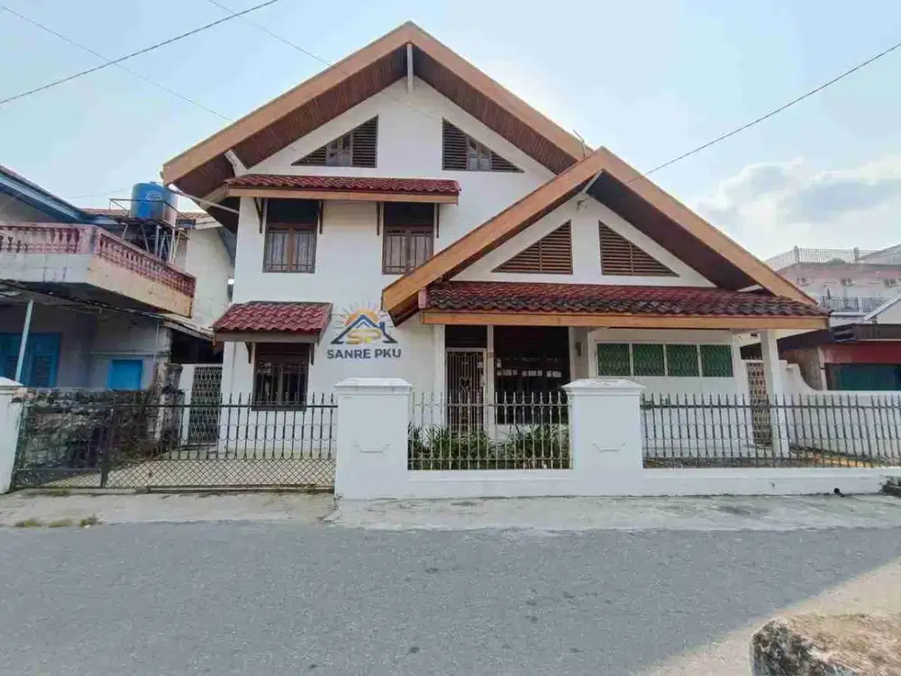 JUAL CEPAT RUMAH MURAH 2 LANTAI DIJANTUNG KOTA DEKAT KE POLDA dan RS. PMC