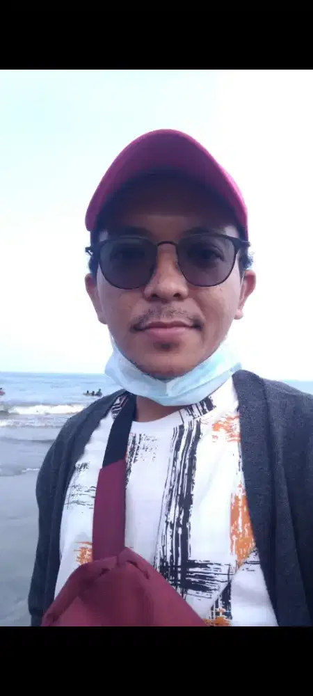 Cari kerjaan apa aja