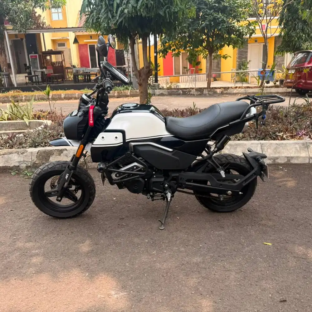 CF MOTO PAPIO X-02 125 ABS Kilometer Rendah