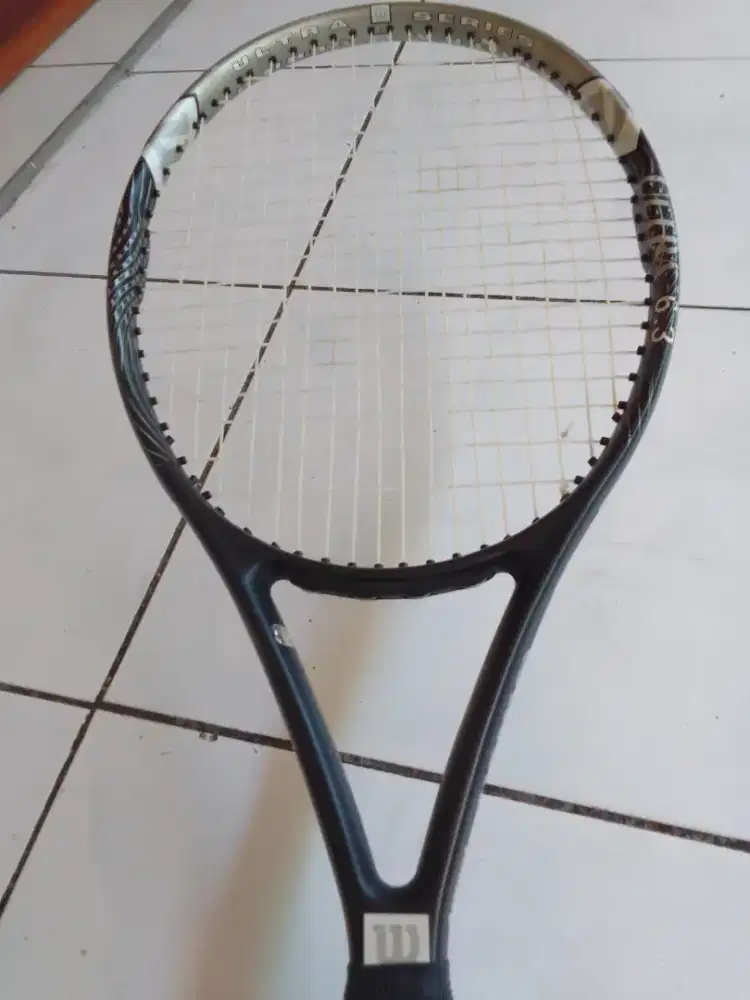 Raket Tenis Wilson