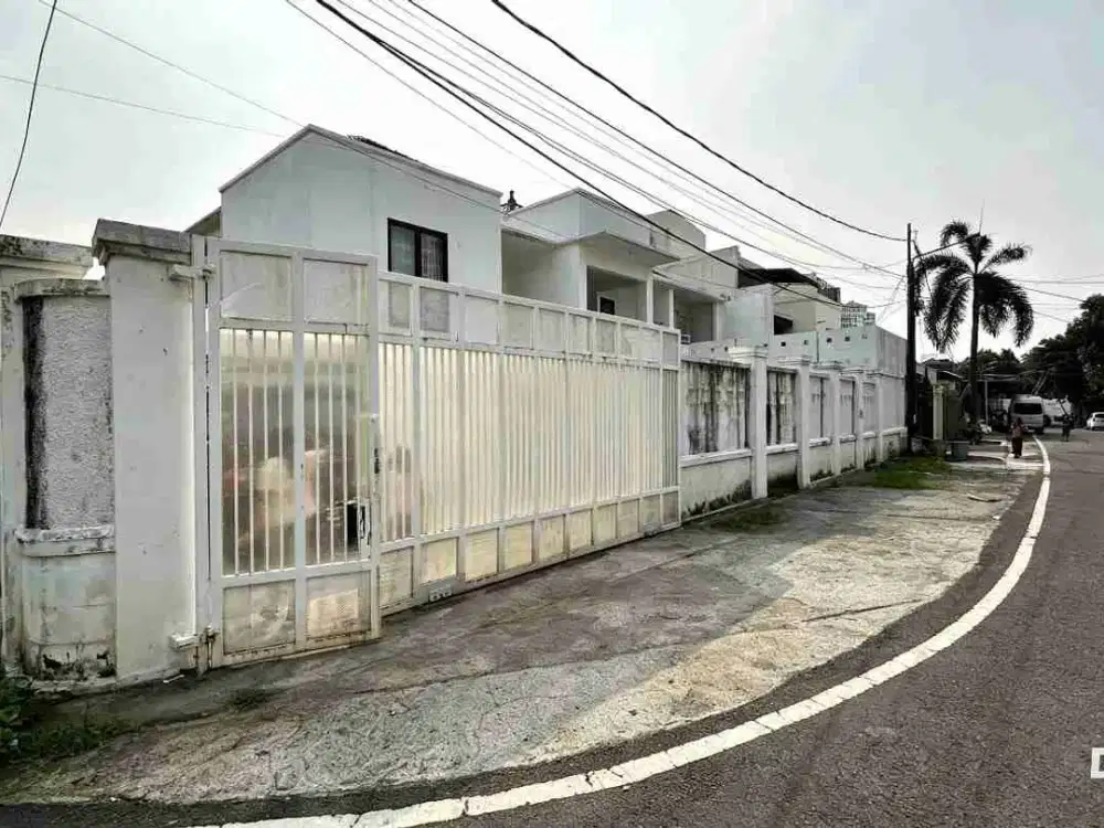 DIJUAL CEPAT RUMAH 2 LANTAI DI BANGKA MAMPANG PELA JAKARTA SELATAN