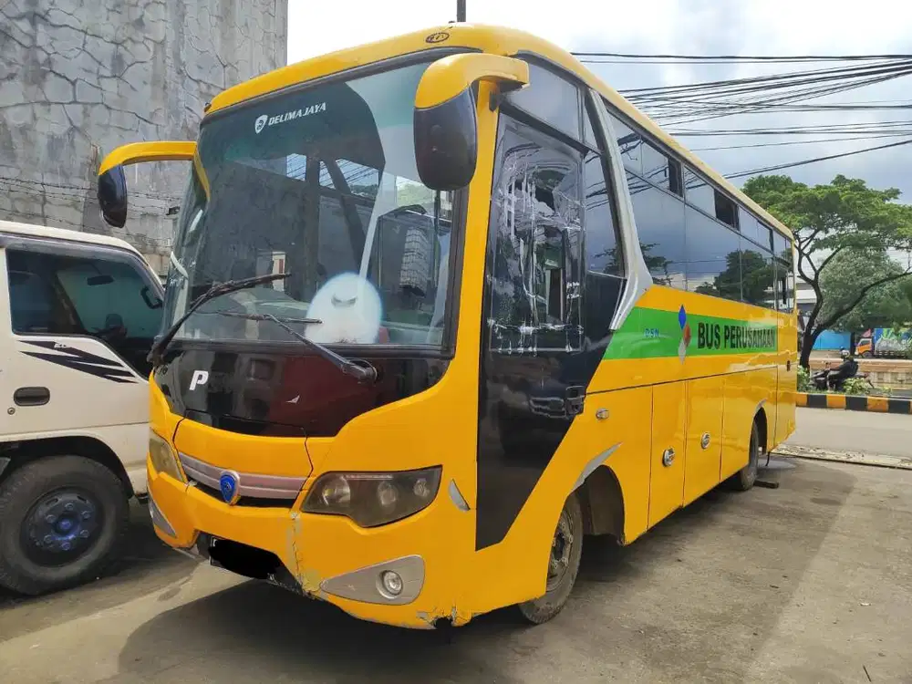 Hino Dutro Medium Bus 130MDBL 6 Roda Power Stering 2019