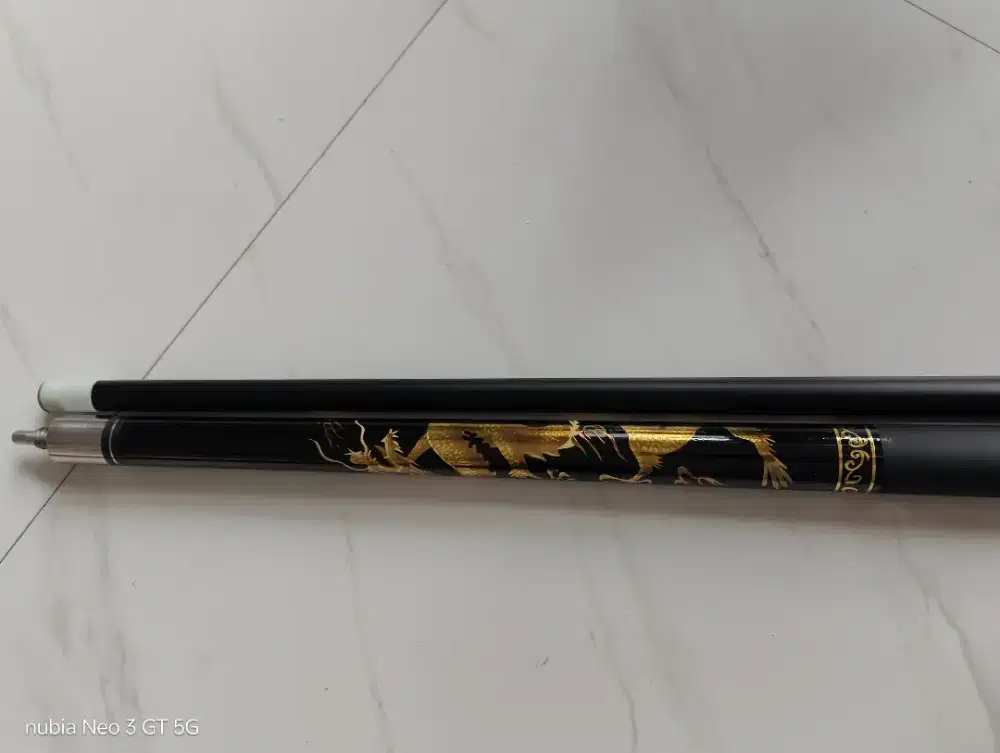 Stik billiar full carbon