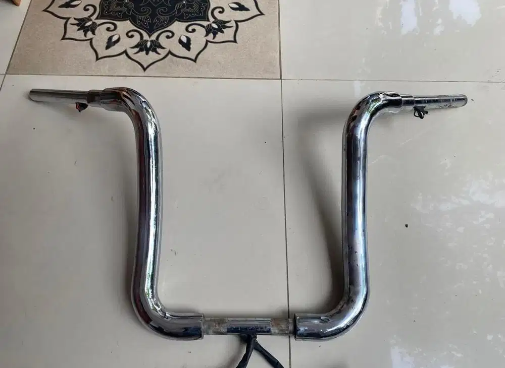 Stang Ape Hanger