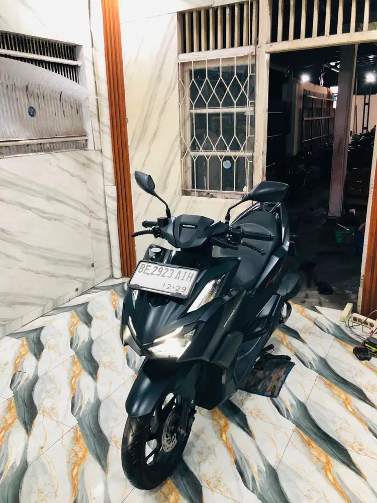 VARIO NEW 160 ISTIMEWA 2025 Pajak Hidup