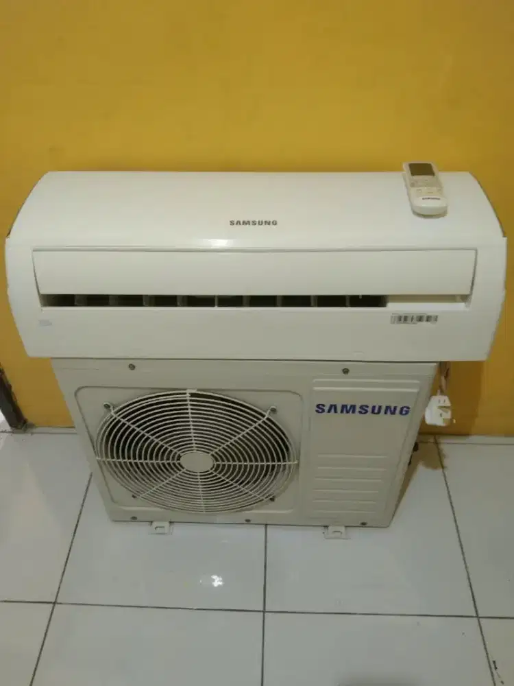 AC samsung 1/2 pk R410a dingin