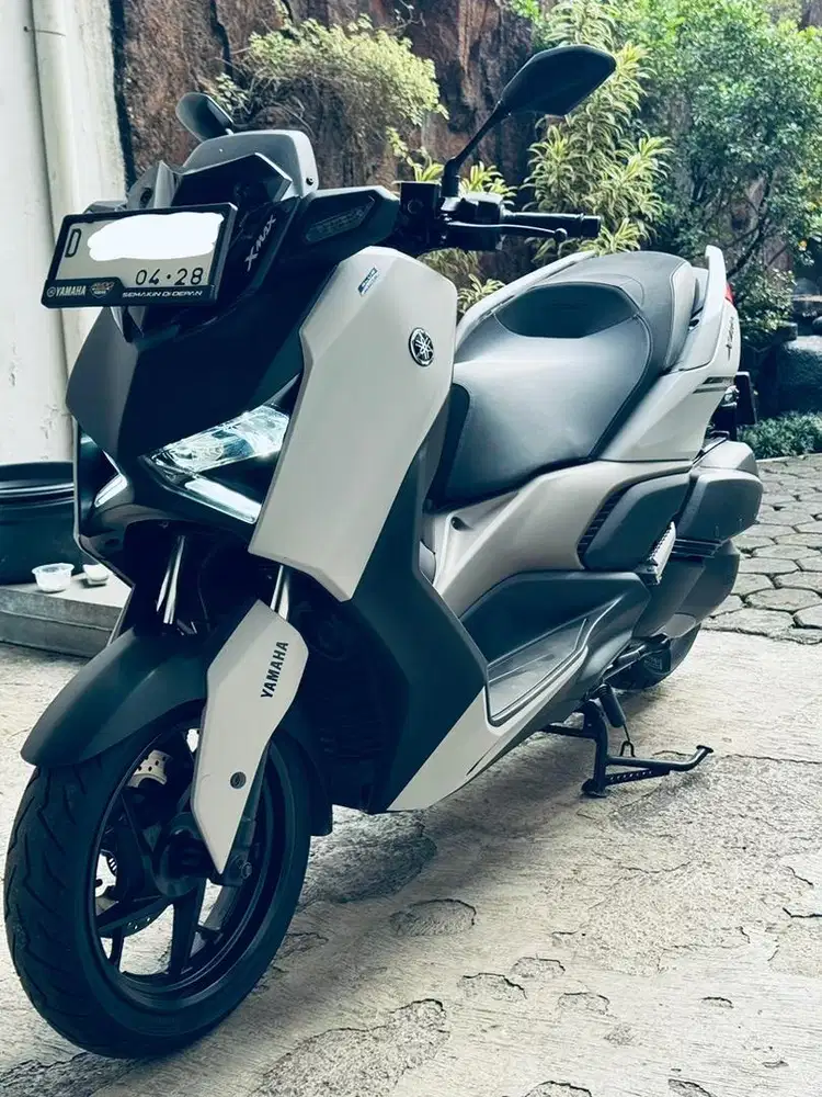 Xmax connected 2023 abu
