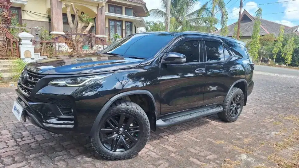 Pajak Panjang Toyota Fortuner 2.4 G 4X2 DSL Solar-AT 2022 KTVE