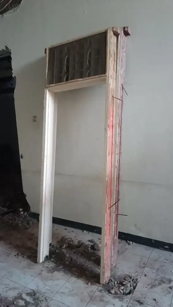 Kusen dan Pintu jendela