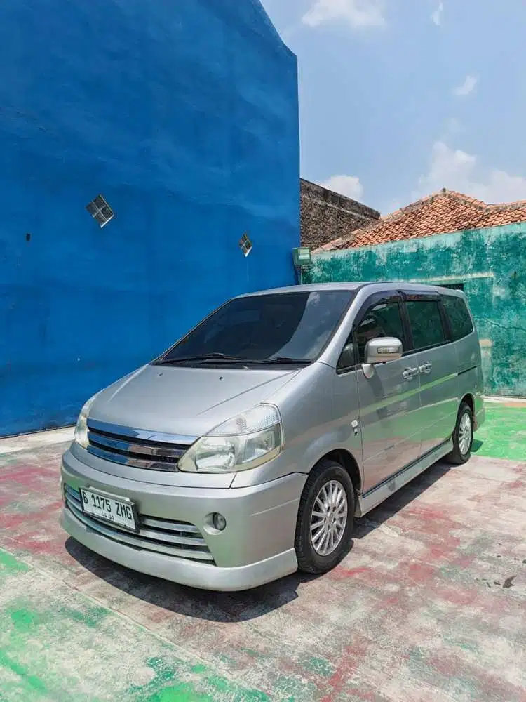 Nissan Serena HWS Autech 2010 Silver type tertinggi