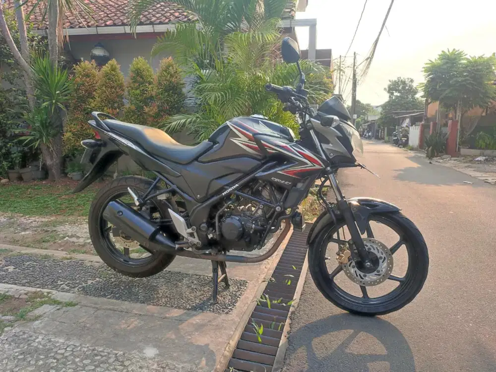 DIJUAL CB150R / CB 150R OLD TAHUN 2013