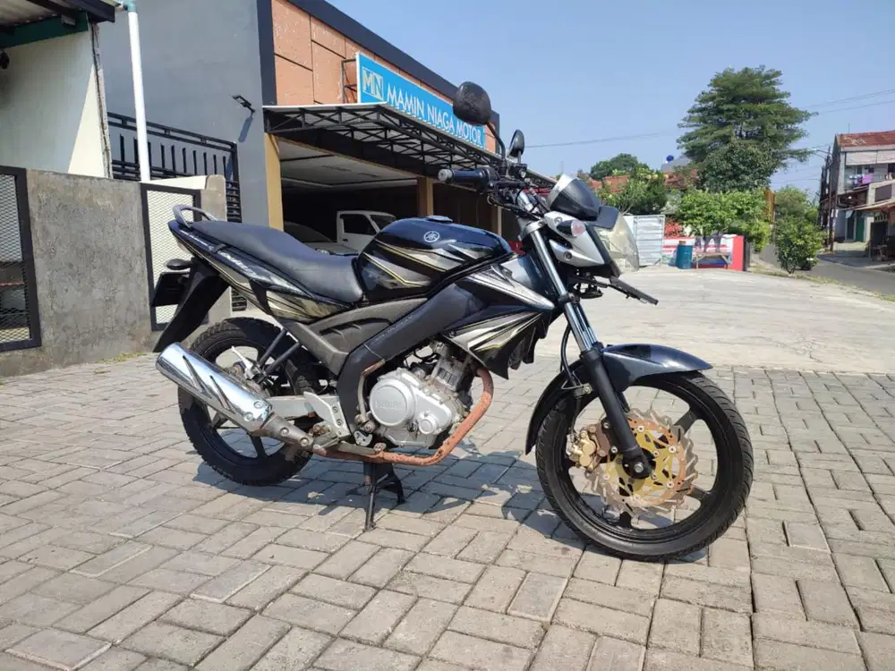 DIJUAL VIXION OLD TAHUN 2012