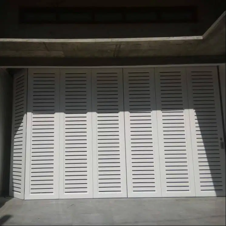 Pintu garasi handerson