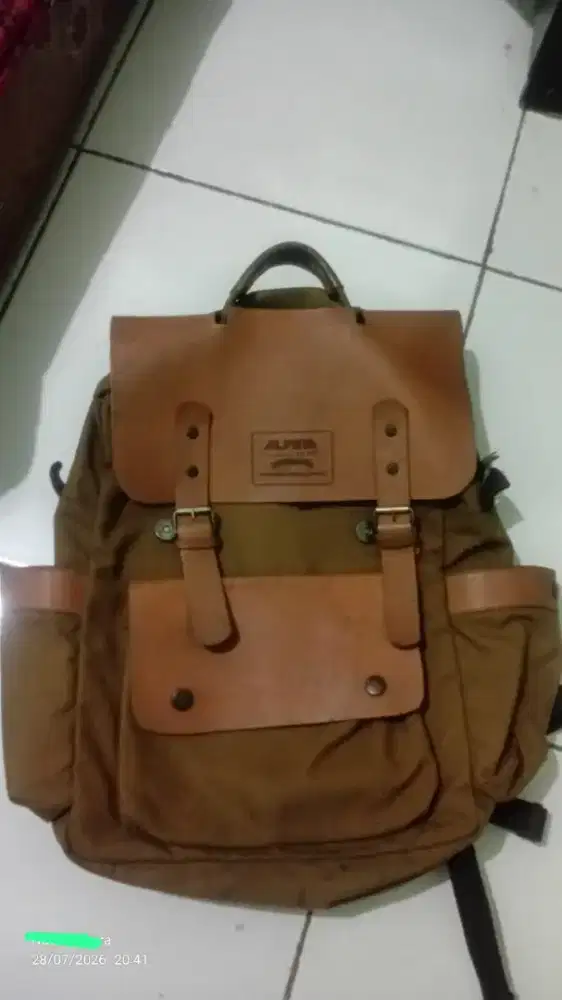 Dijual tas kulit asli
