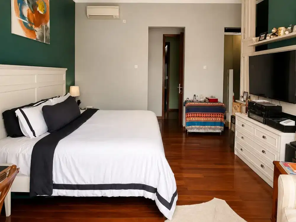 Rumah modern 2 lantai semi furnished lokasi strategis dekat mall dan sekolah di discovery bintaro jaya 19040 GB