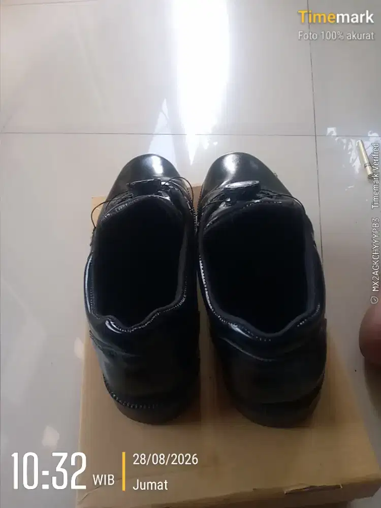 sepatu pdh TNI AD
