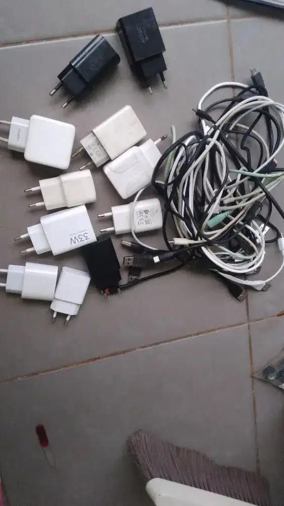 Casan hape dan kabel