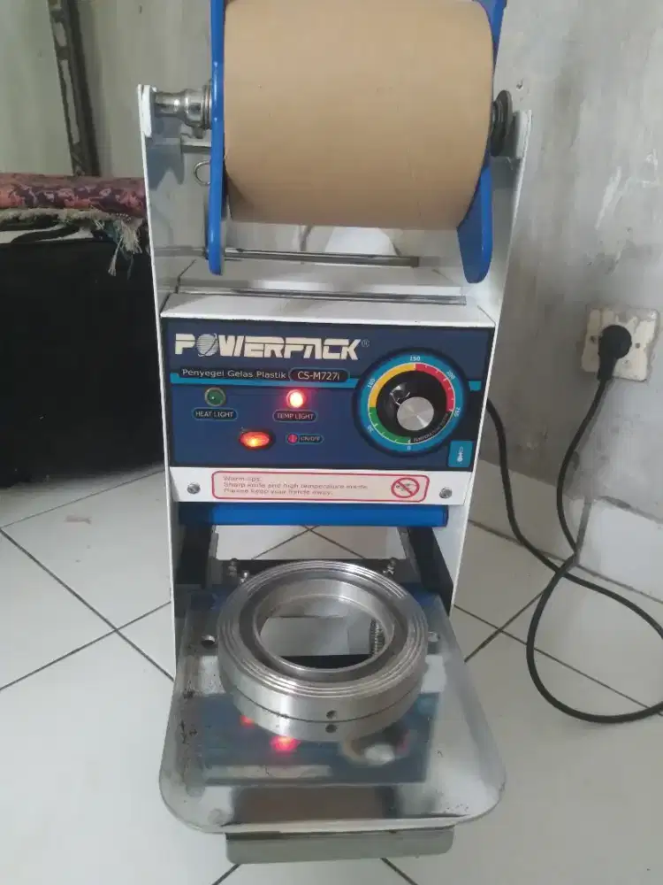 Mesin sealer cup