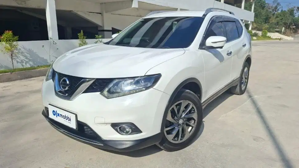 Nissan X-Trail 2.5 Bensin AT 2015