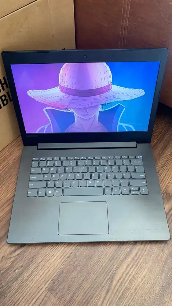 Lenovo ideapad 320-14AST