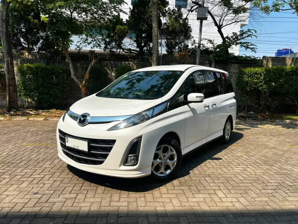 Mazda Biante 2.0 AT tahun 2013