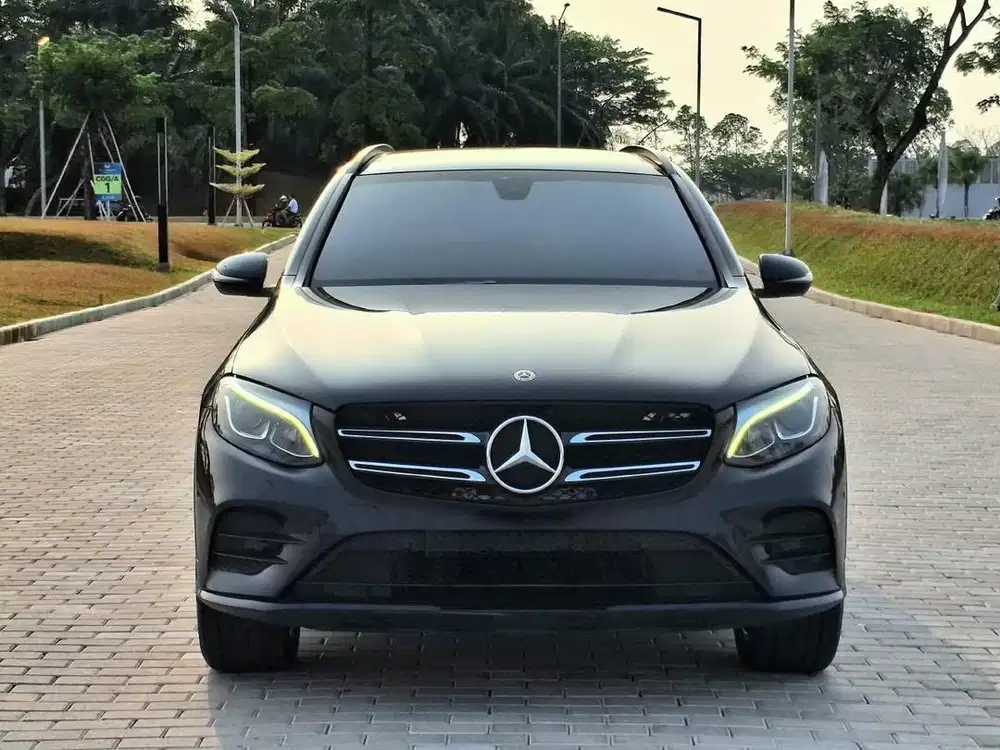 Mercedes Benz GLC 200 AMG night edition 2019