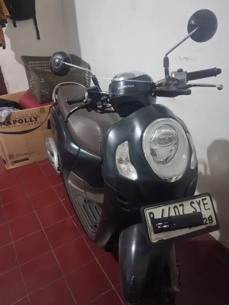 Motor honda scoppy.