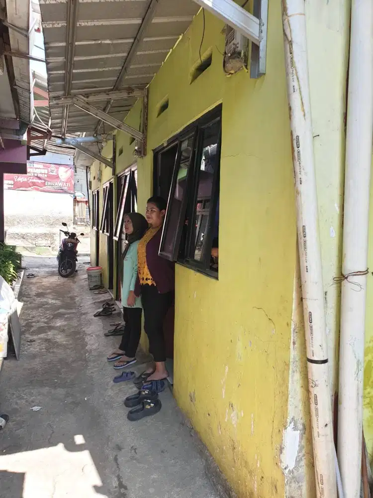 KONTRAKAN PETAKAN  DI JUAL 6 PINTU DI BEDAHAN