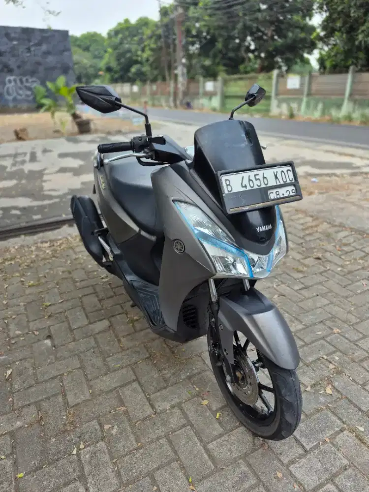 Dijual Yamaha Lexi 125 tahun 2019 surat lengkap mesin bagus