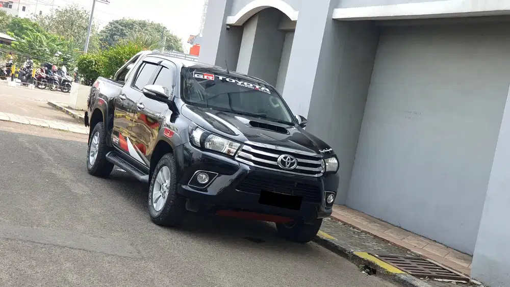 [ 4x4 ] Toyota Hilux 2.5 V DC Double Cabin VNT Diesel AT 2016/2017