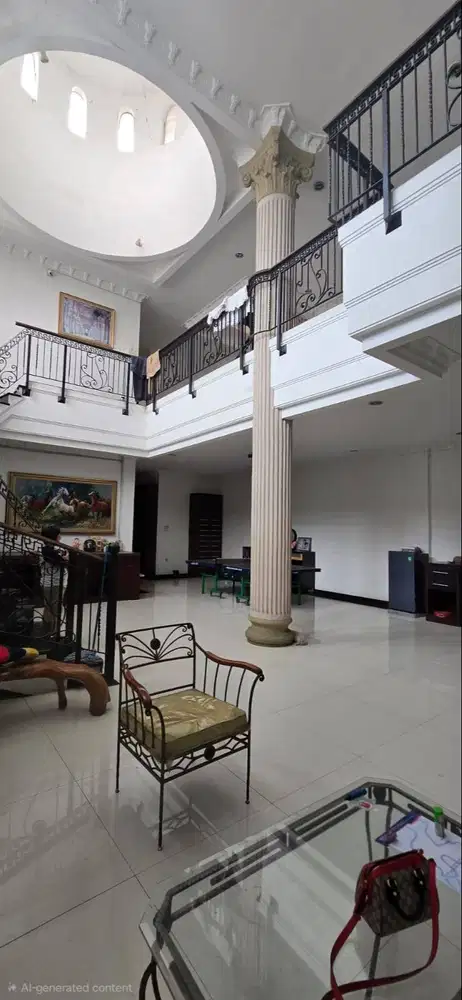 Disewakan Rumah siap huni Sayap Suryani Bandung 2.5 lantai + rooftop