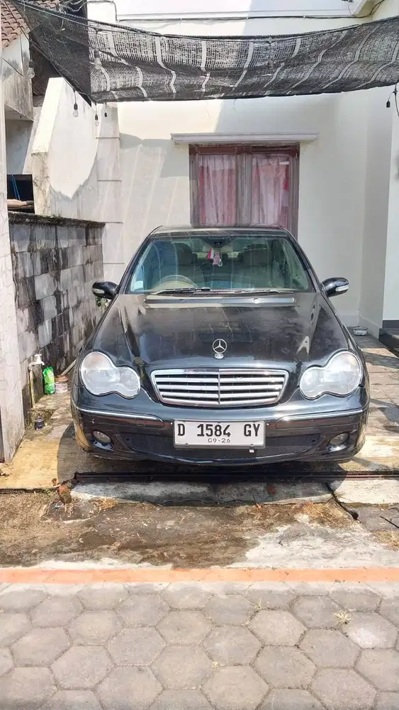 DIJUAL Mercedes-Benz C230 Sport W203 AT Tahun 2006 HARGA NEGO