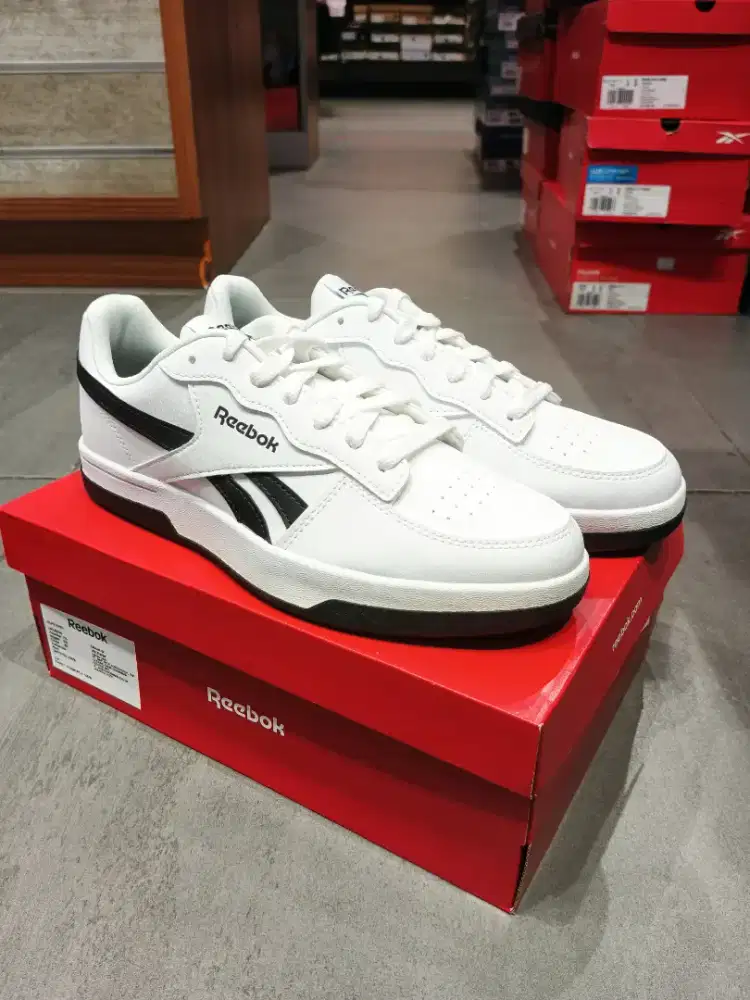 Cuci Gudang Sepatu Rebook Prime Serve Original