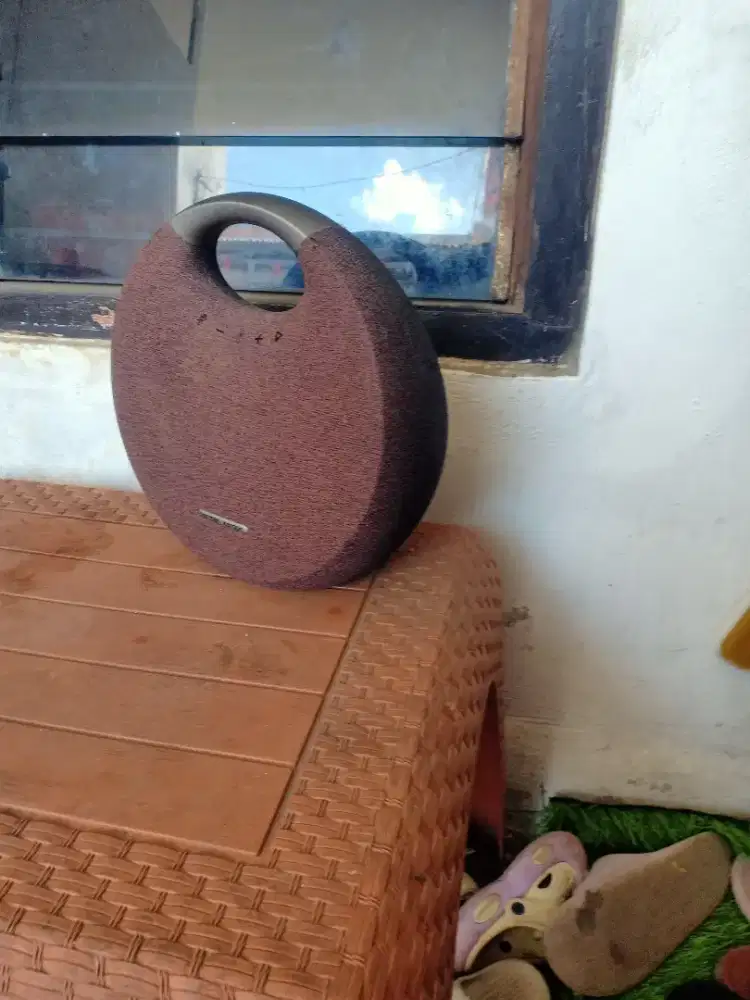 Jual speaker Harman Kardon onix 7