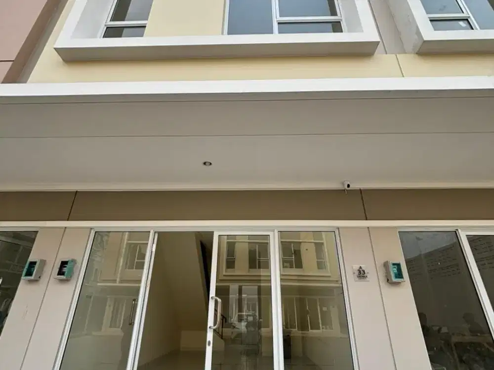 Dijual Ruko Vienna Grande Gading Serpong, 2 Lantai, LT 54 m², LB 91 m², Rp 1,68 M Nego