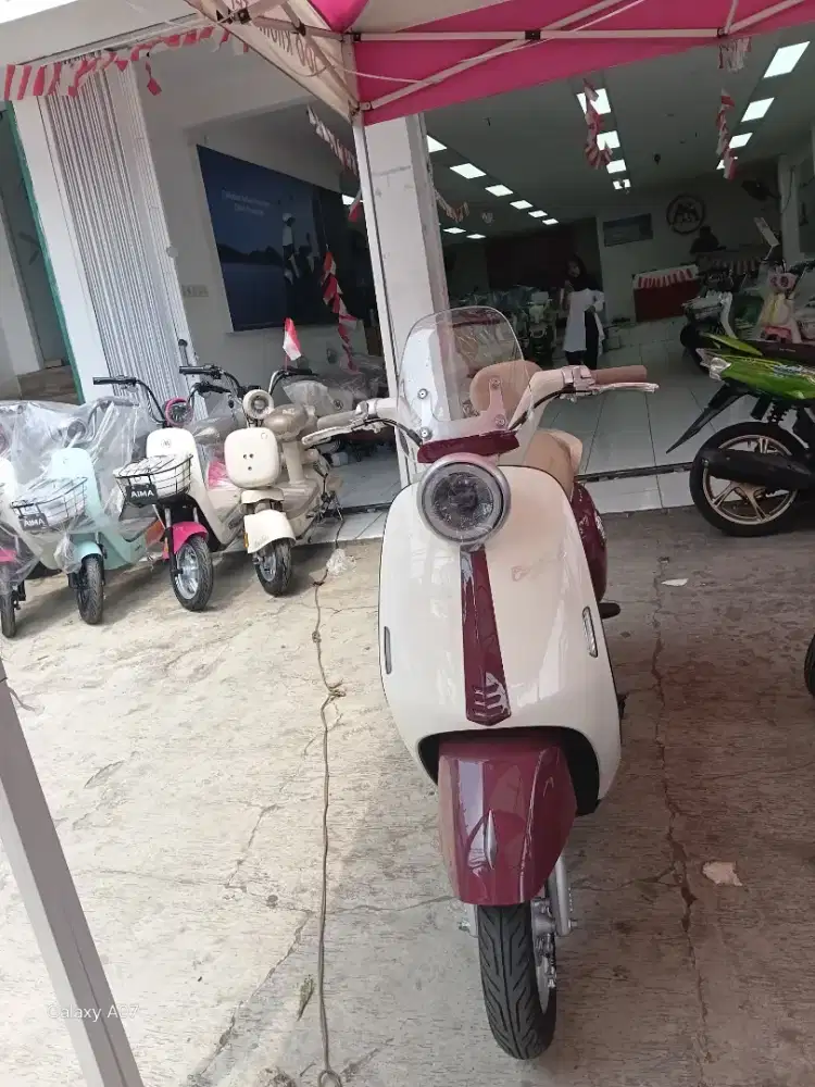 Jual SEPEDA LISTRIK EQ 5 TYPE AIMA KECEPATAN 60 KM PERJAM