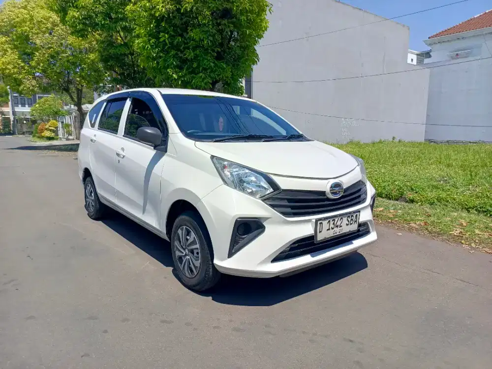 New Sigra D 1.0 mt 2024 white