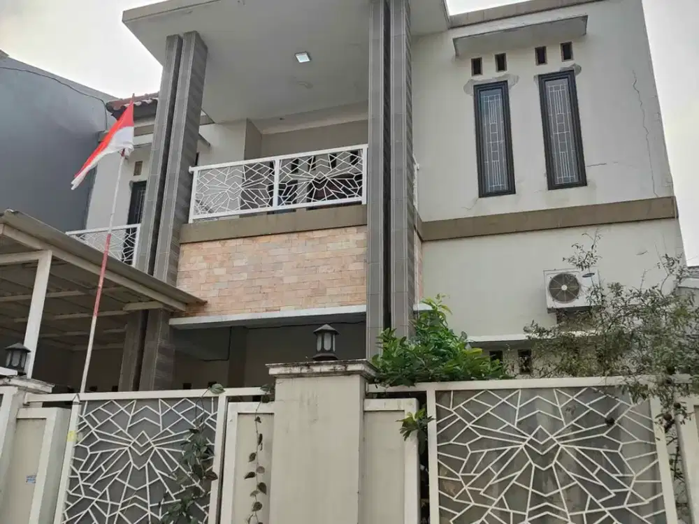 Rumah 2 Lantai Karang Tengah - Tangerang