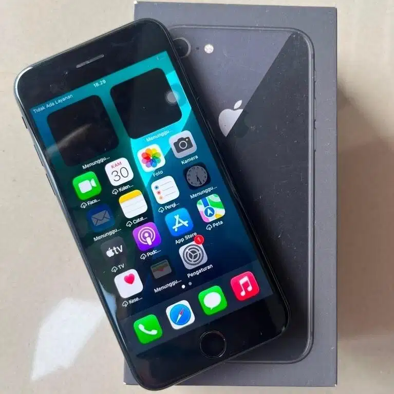 iPhone 8 64GB like New