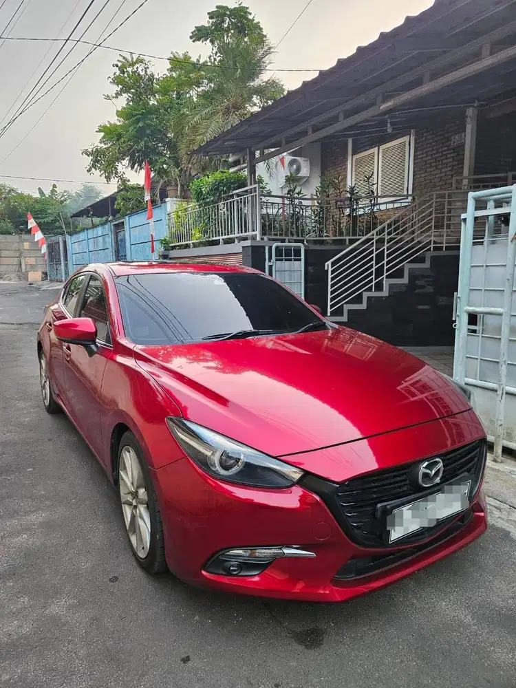 MAZDA 3 2.0 SKYACTIVE-G HATCHBACK 2018 AT - MERAH (Pemakaian 2019)