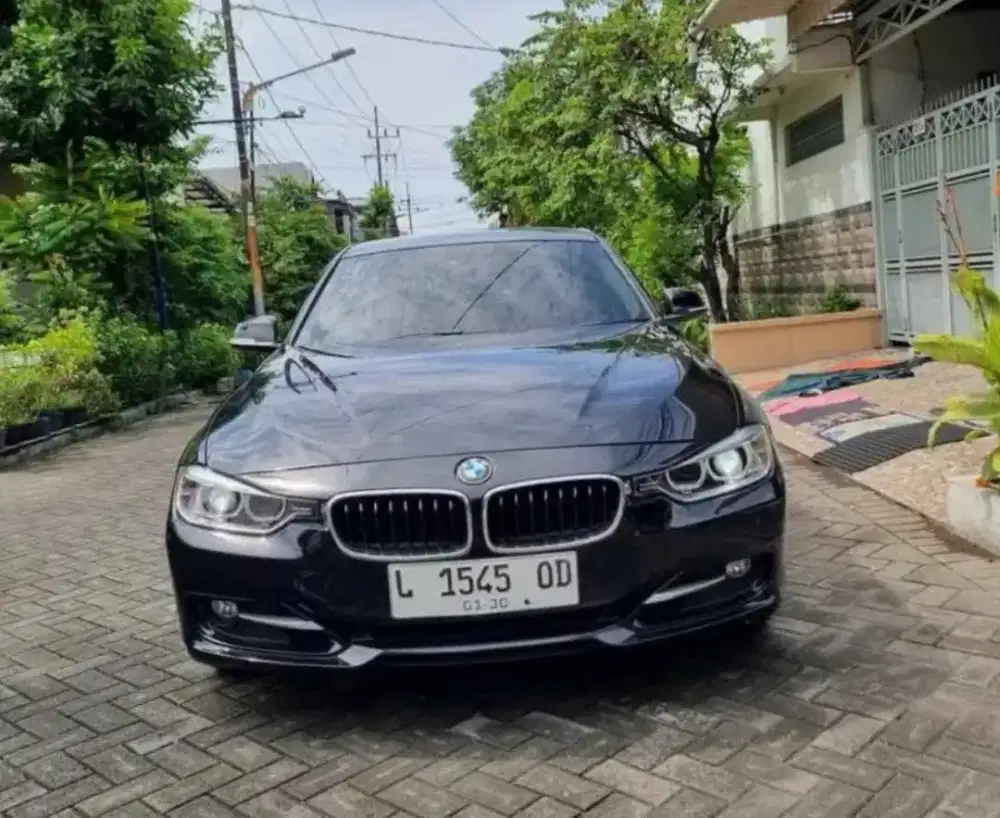 BMW ‼️3201 F30 SPORT 2.0 AT