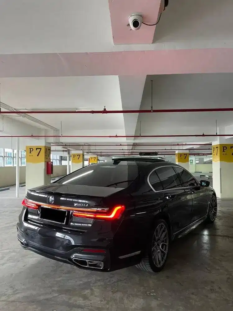 bmw 730li (2017)